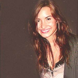 Ecote UO Top as seen on Demi Lovato